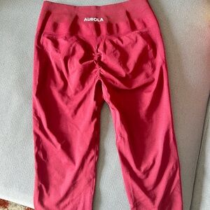 Aurola maroon leggings size large